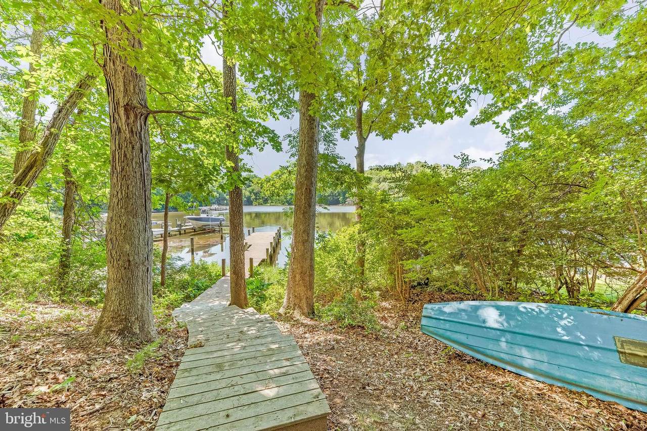 935 Chart Court - Photo 1