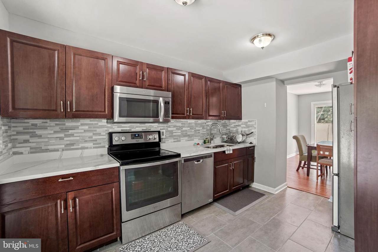 7757 Durer Court - Photo 1