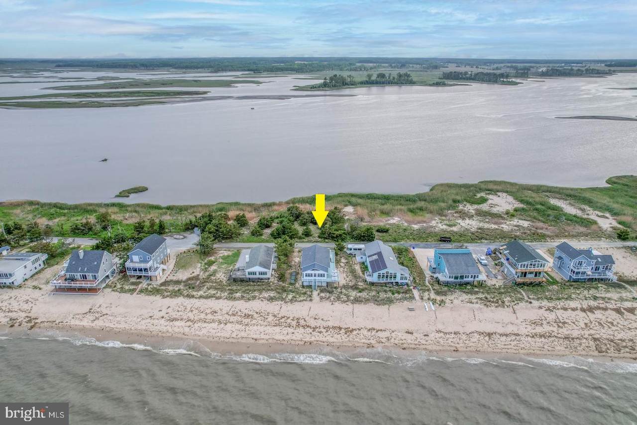 8953 Shore Drive - Photo 1