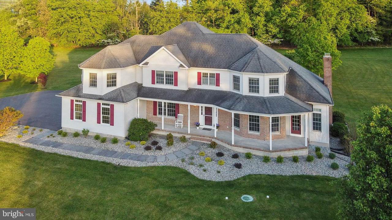 5 Berkshire Way - Photo 1
