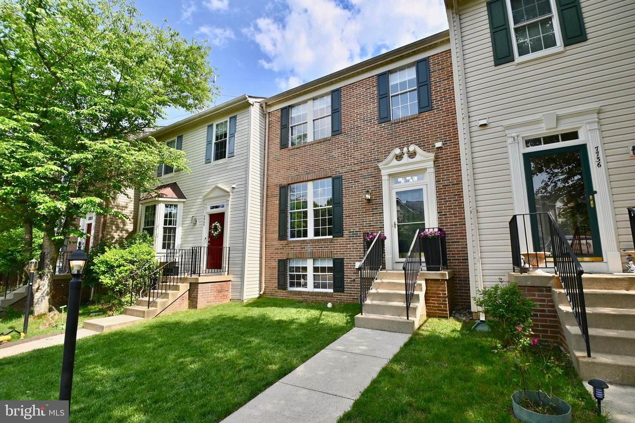 7738 Effingham Square - Photo 1