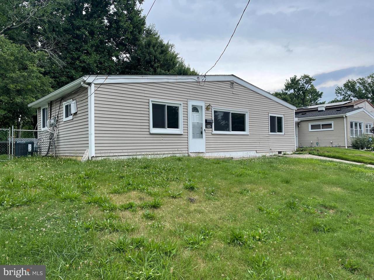 121 County Avenue - Photo 1