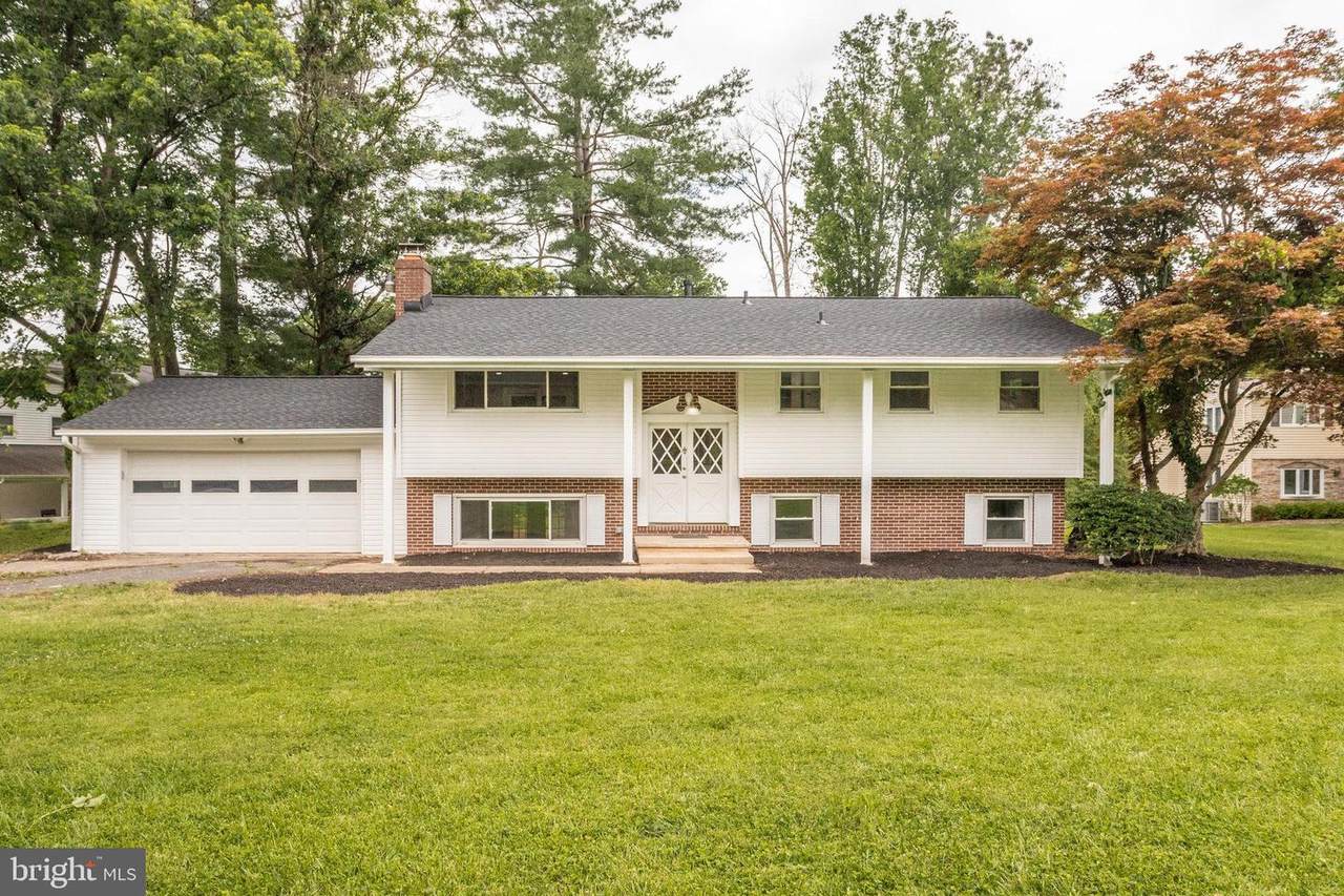 4033 Jay Em Circle - Photo 1