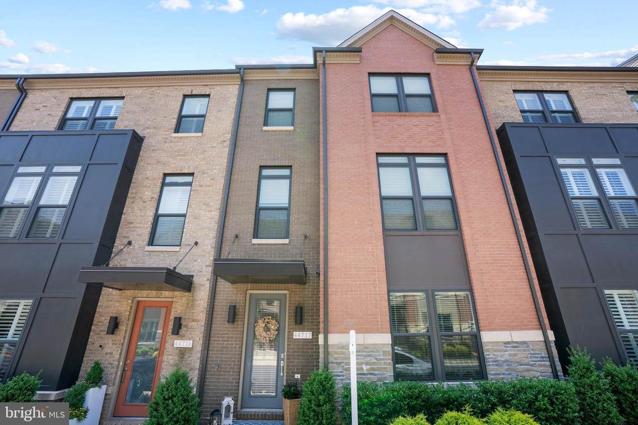 44717 Ellsworth Terrace - Photo 1