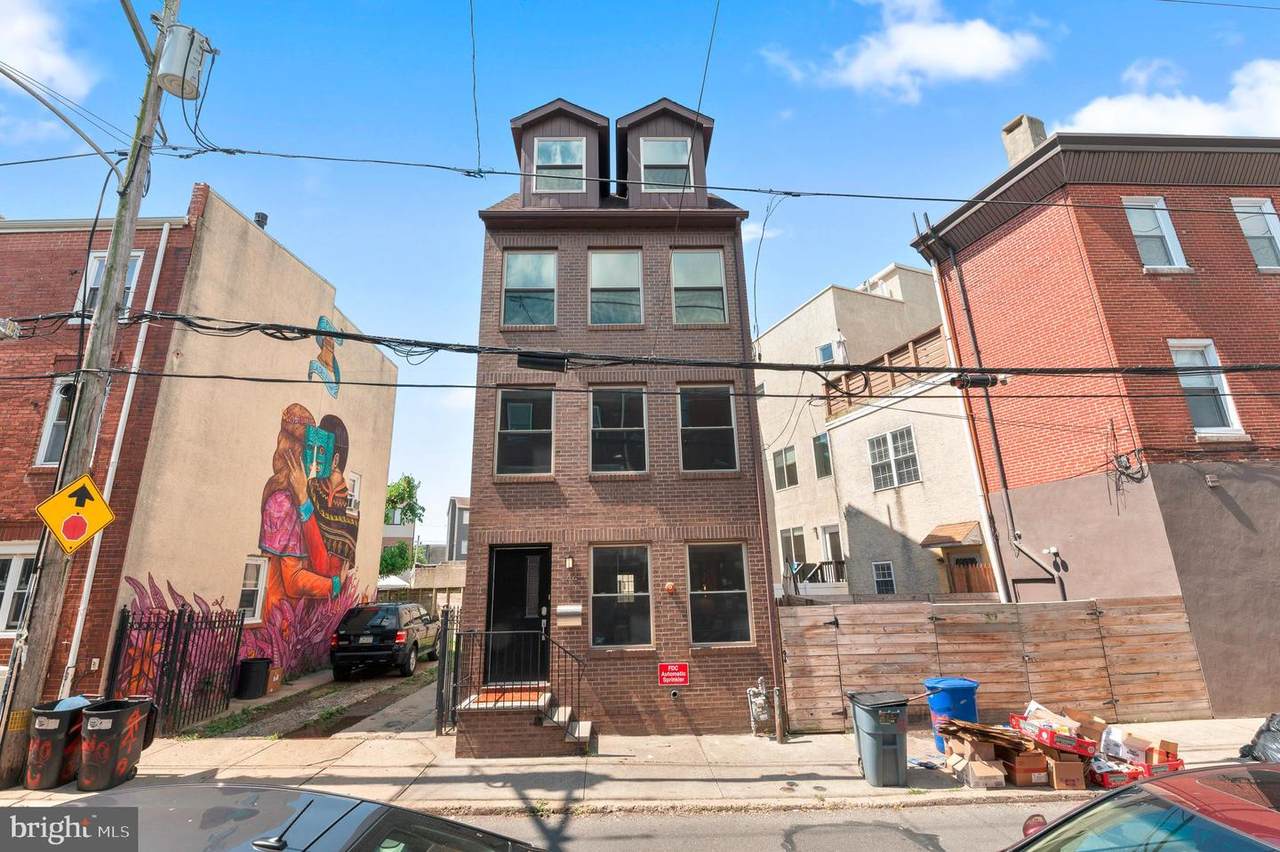 444 Poplar Street - Photo 1