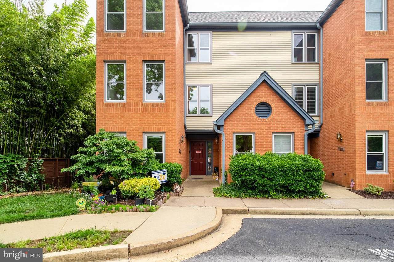 2109 Rolfe Street - Photo 1