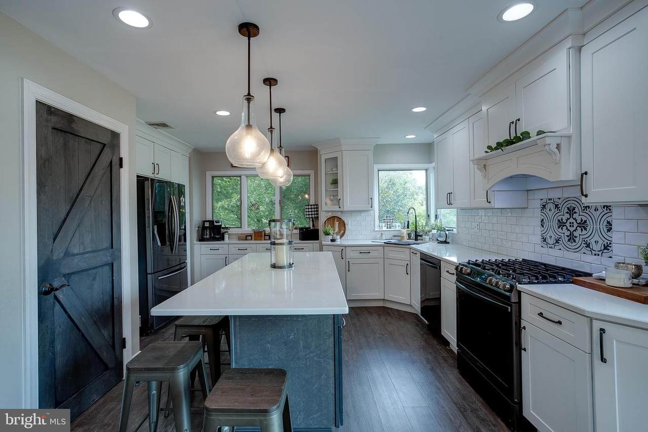416 Island Road - Photo 1