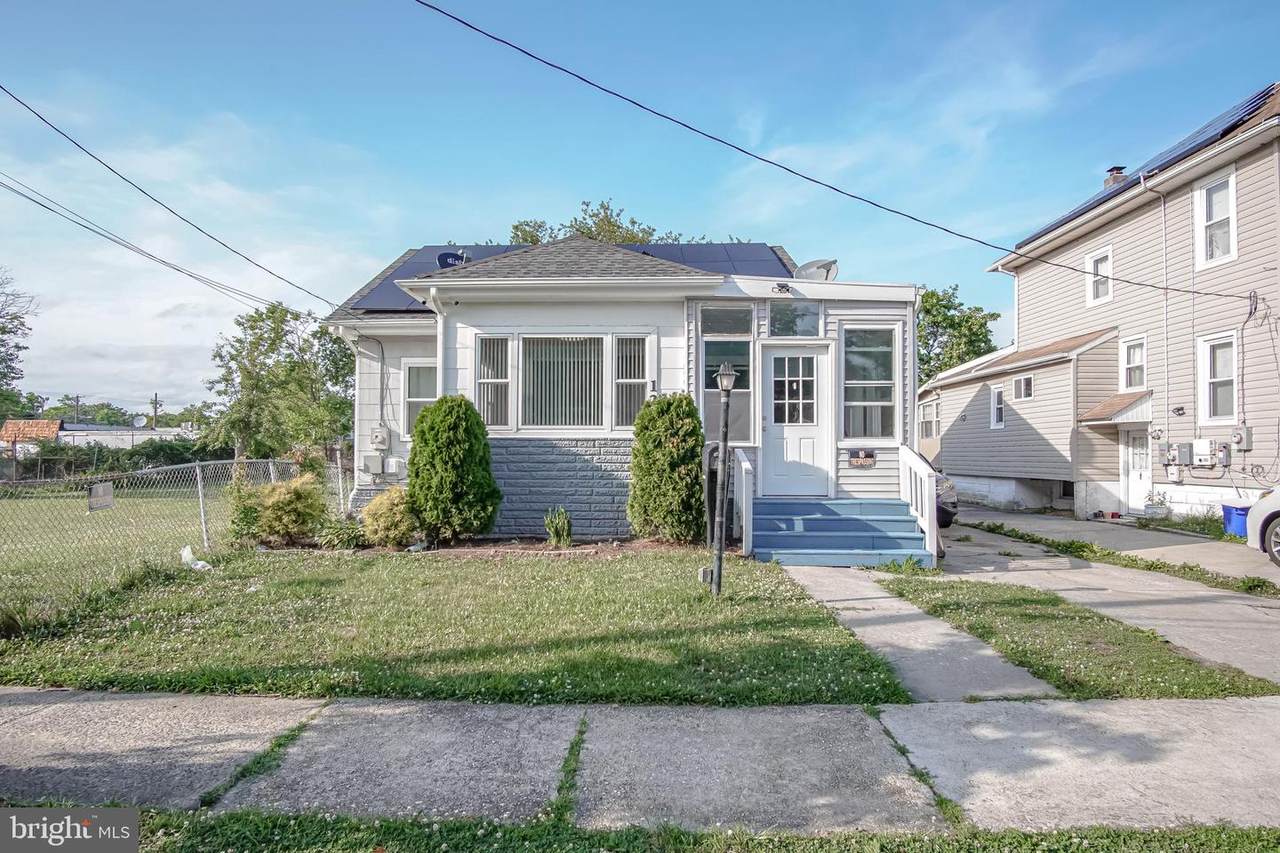 12 Pacific Avenue - Photo 1