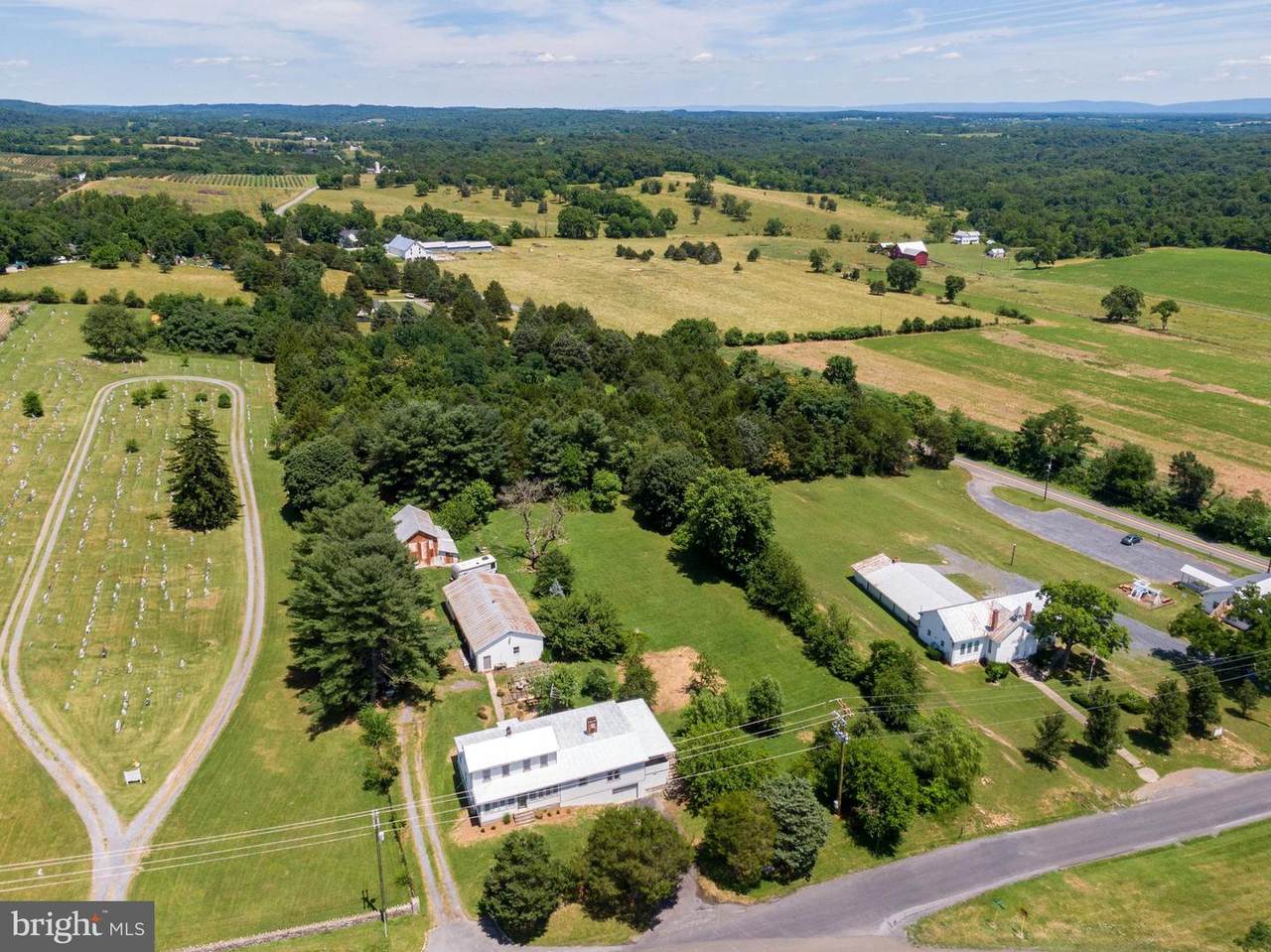 5568 John Marshall Highway - Photo 1