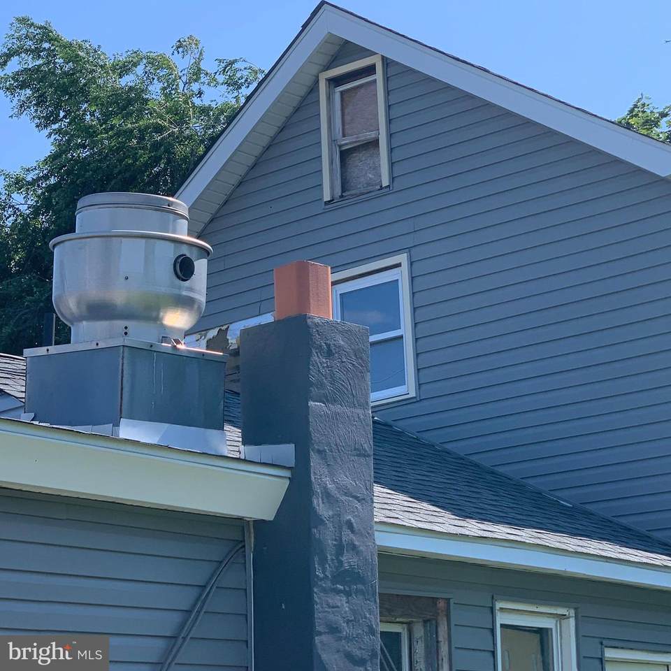1108 Delaware Street - Photo 1