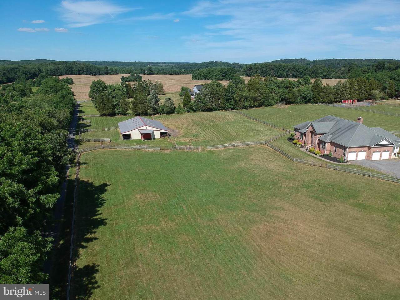 2890 Runnymede Drive - Photo 1