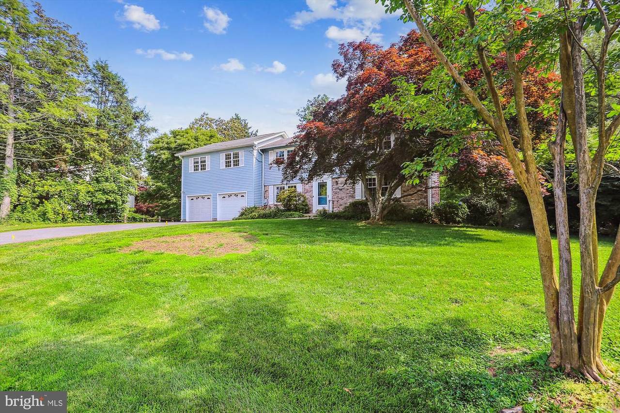 7124 Roslyn Avenue - Photo 1