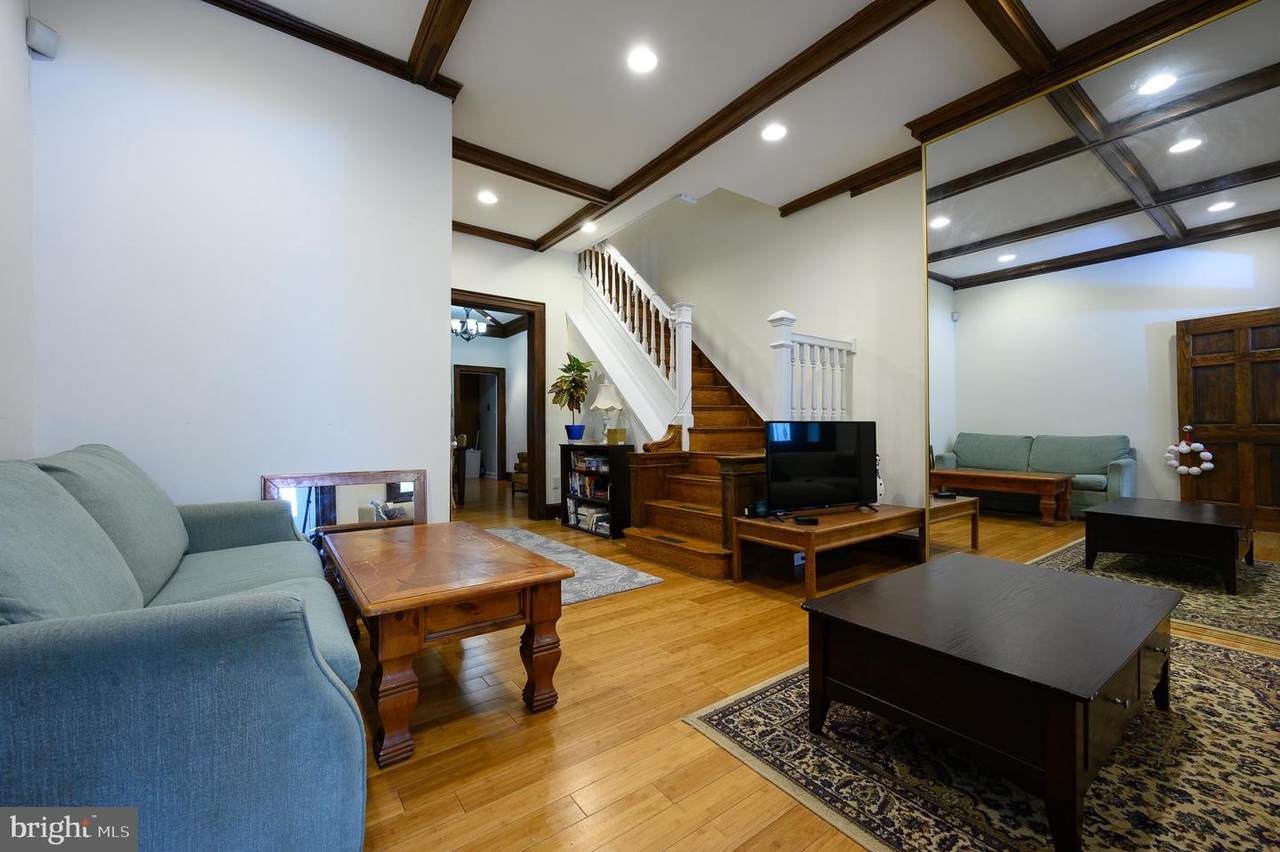 4531 Sansom Street - Photo 1