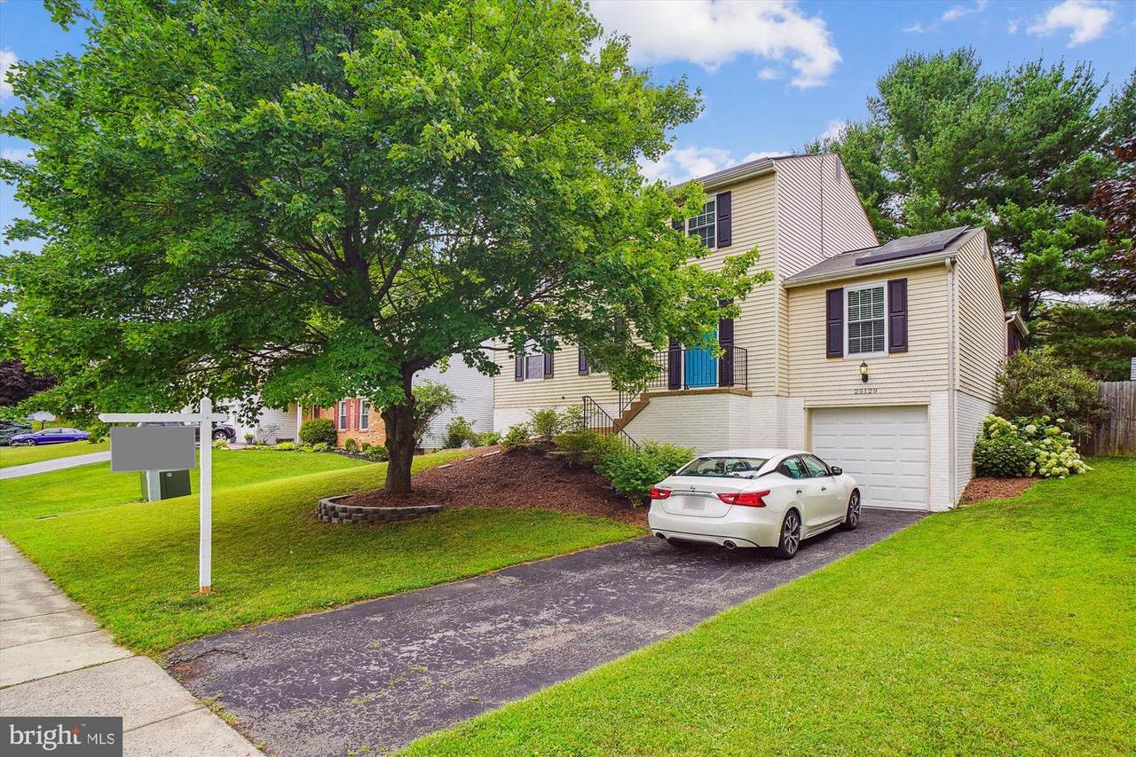 25129 Chimney House Court - Photo 1