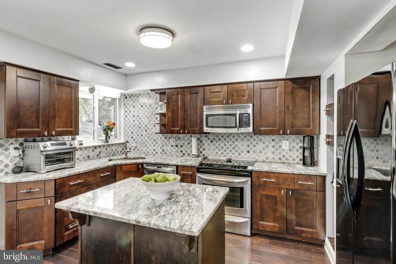 2 Huxley Circle - Photo 1