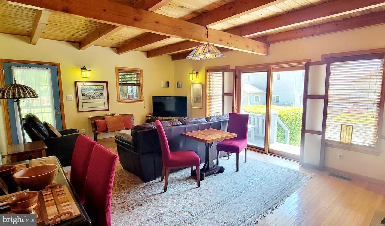 43865 Avon Way - Photo 1