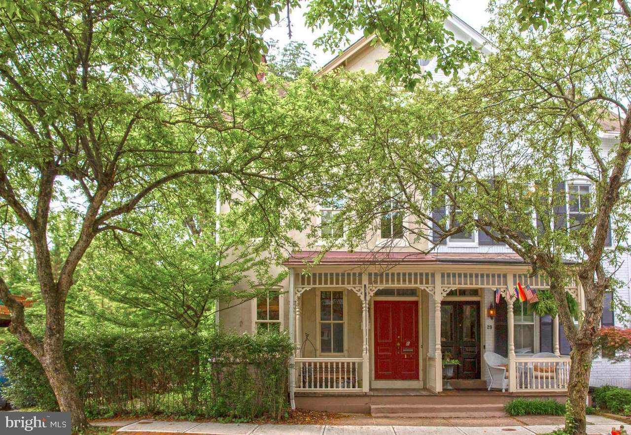 27 Clinton Street - Photo 1