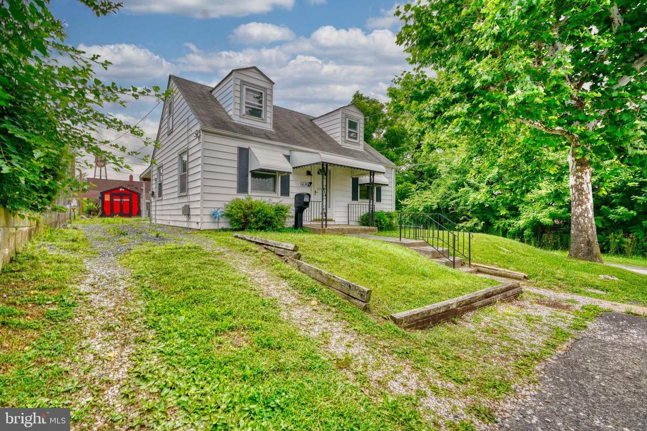 1913 Van Buren Road - Photo 1
