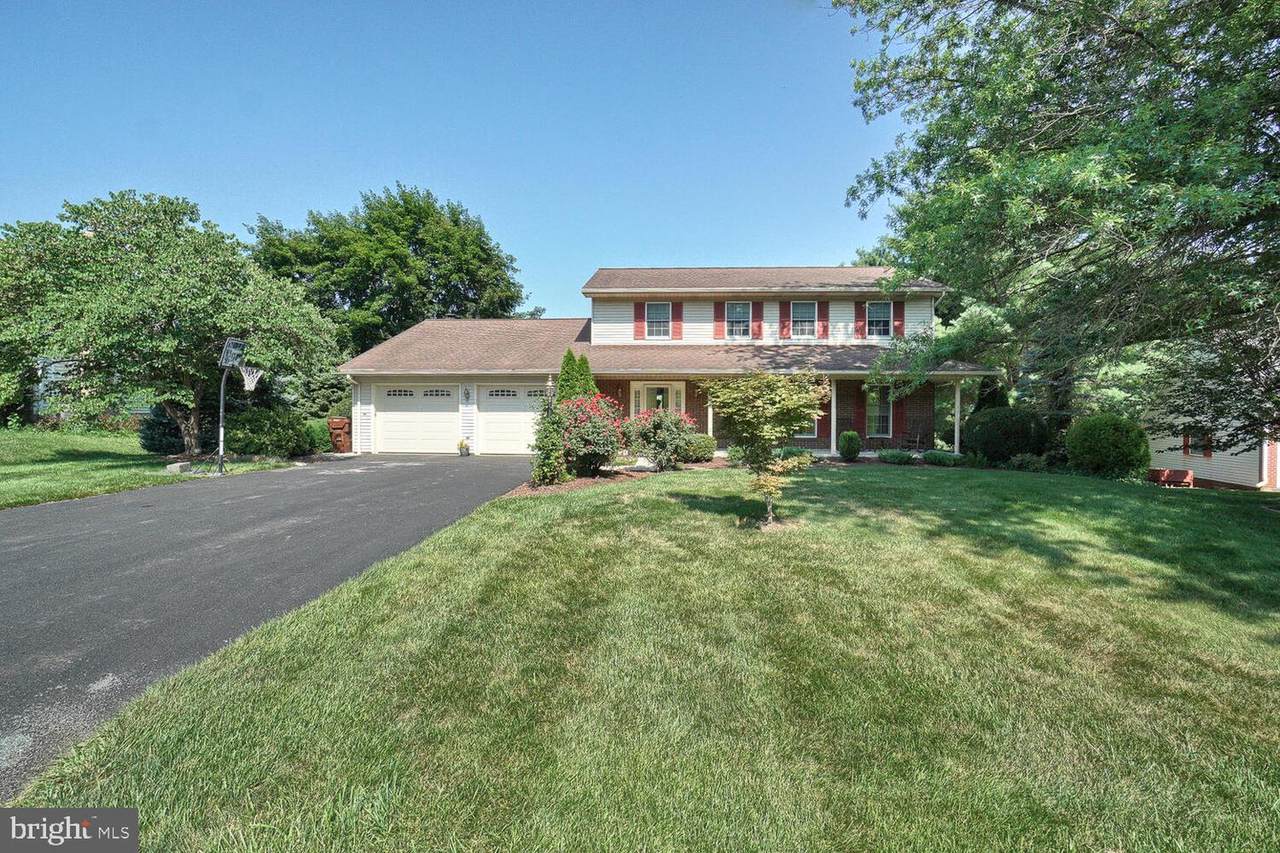 11665 Woodlea Drive - Photo 1