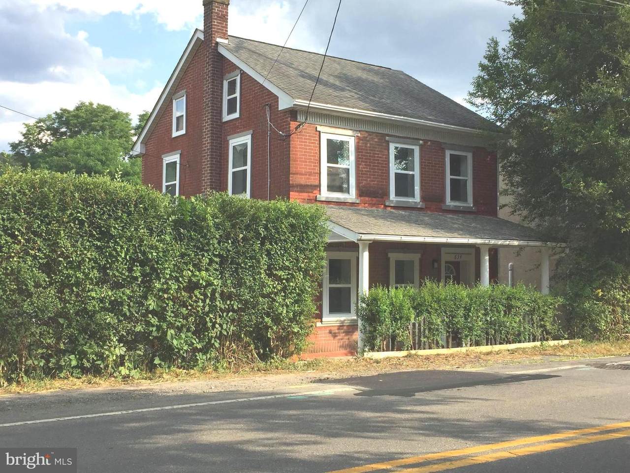 634 Reading Avenue - Photo 1