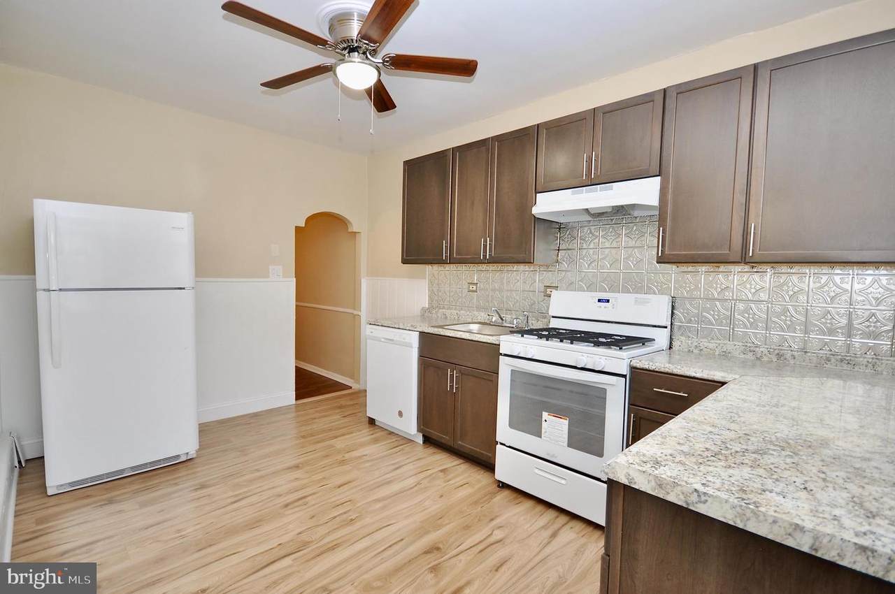 7146 Montague Street - Photo 1