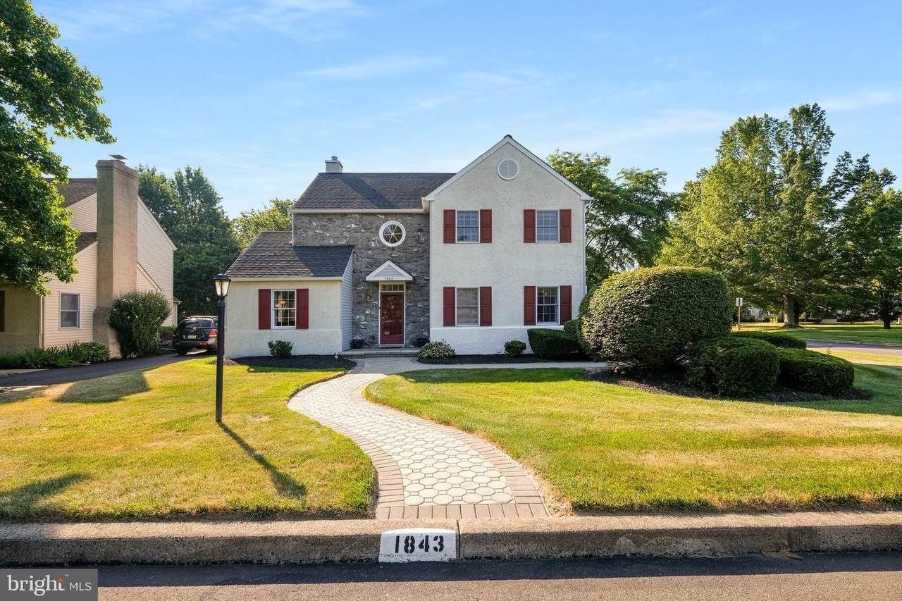 1843 Trails End Place - Photo 1