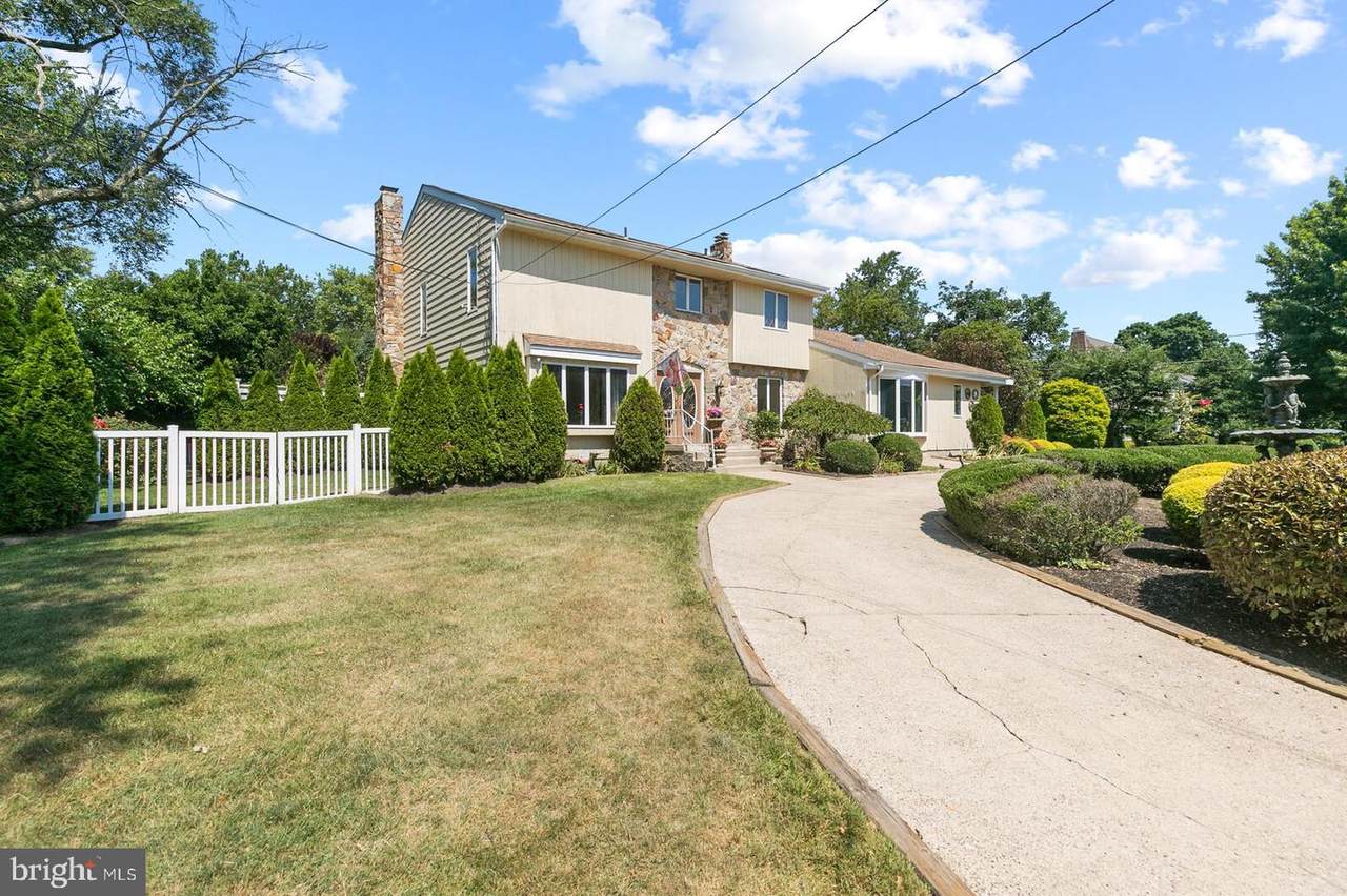 55 Cuthbert Blvd - Photo 1