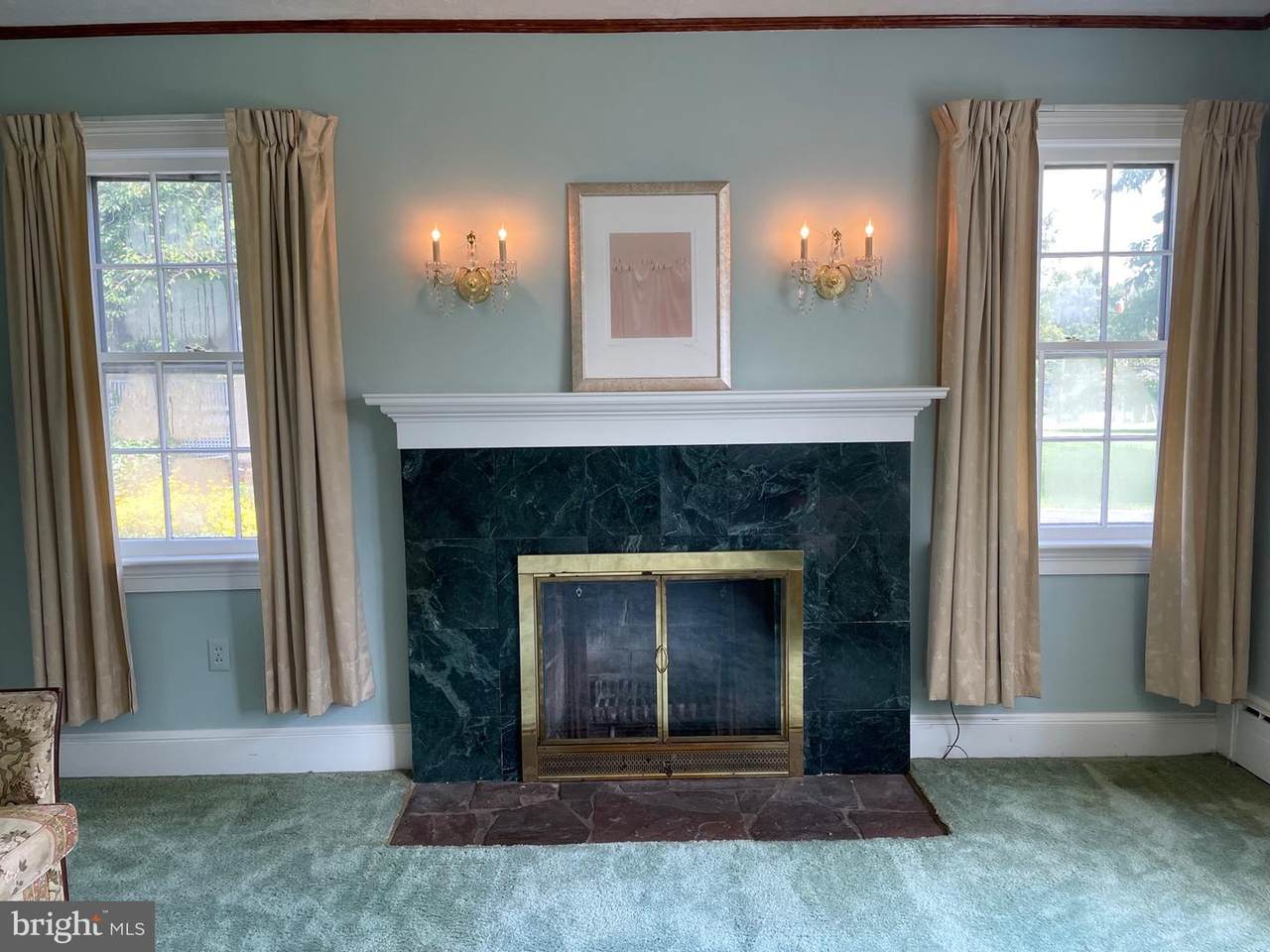 321 Maple Avenue - Photo 1