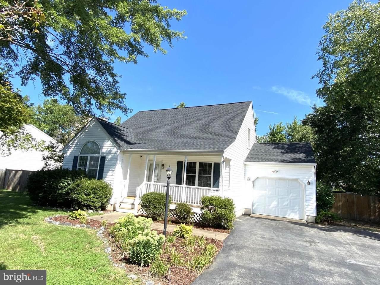 8502 Glenmont Drive - Photo 1