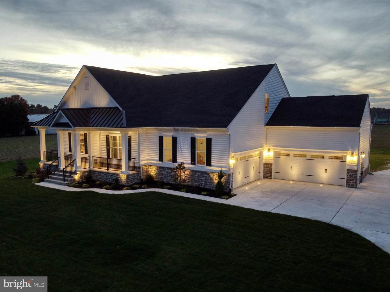 https://bt-photos.global.ssl.fastly.net/brightmls/1280_boomver_3_801752859190-2.jpg