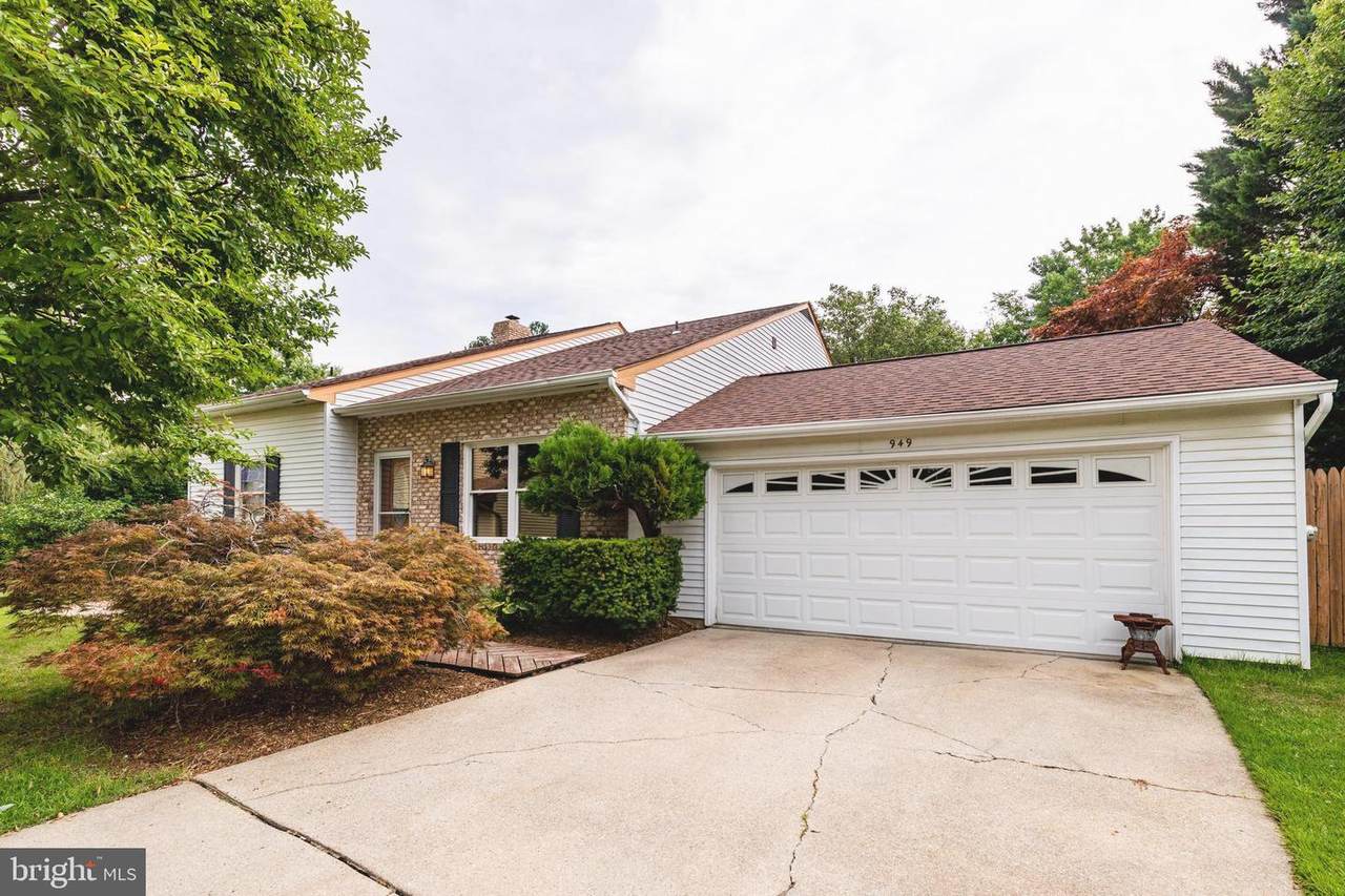 949 Truro Lane - Photo 1