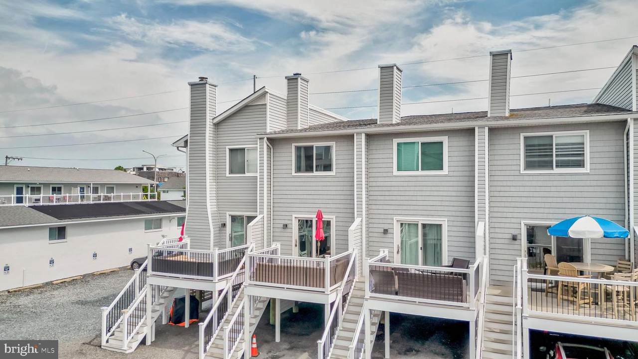 103 Collins Ave - Photo 1