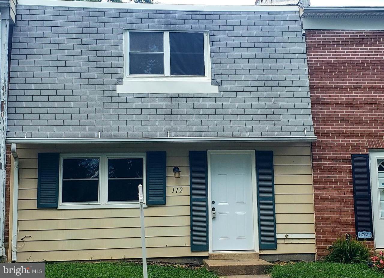 112 Manor Lane - Photo 1
