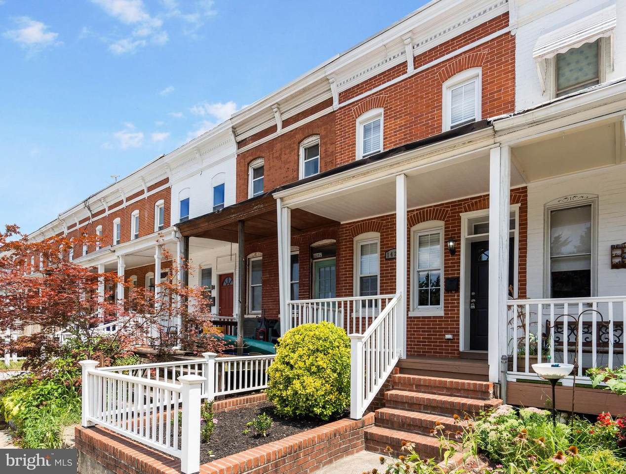 1421 Race Street - Photo 1