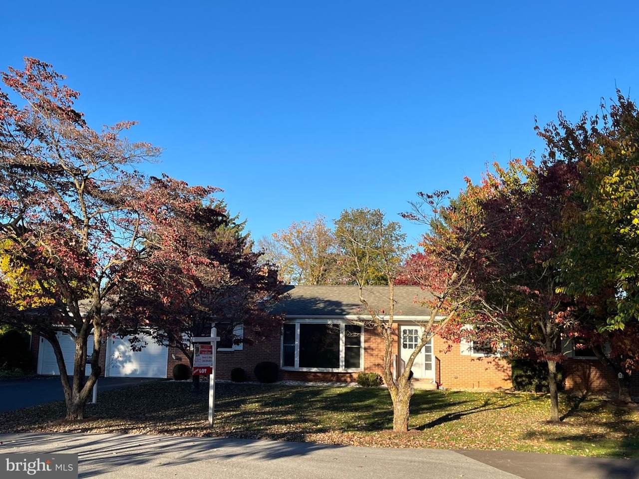 19 Blue Spruce Circle - Photo 1