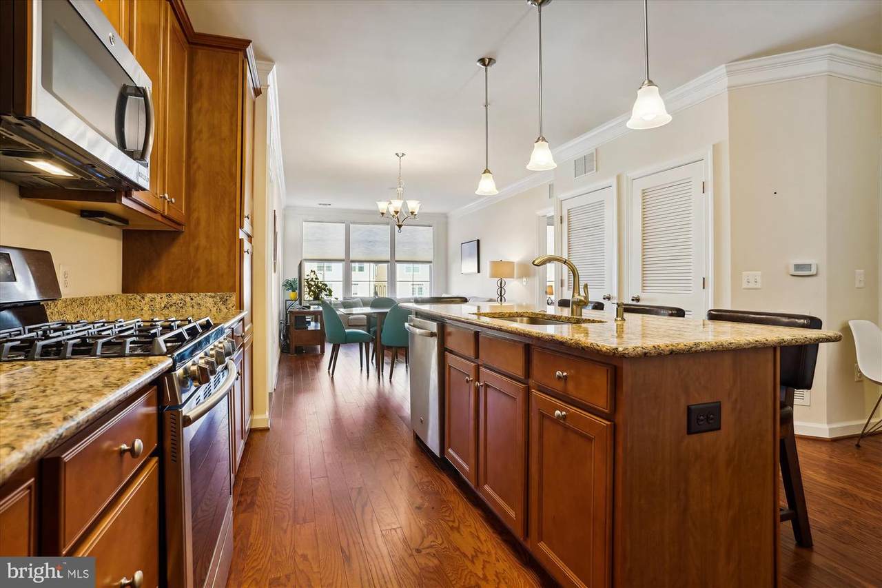 3160 John Glenn Street - Photo 1