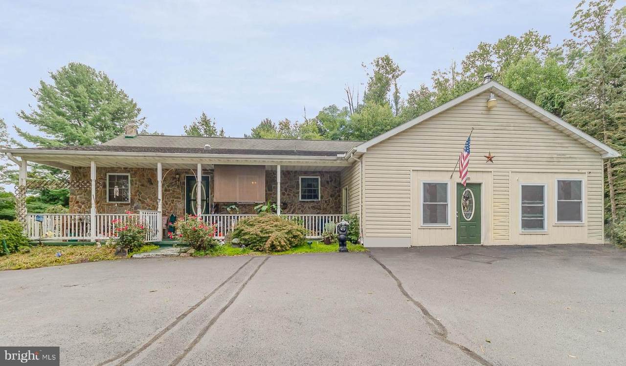 1420 Cly Road - Photo 1