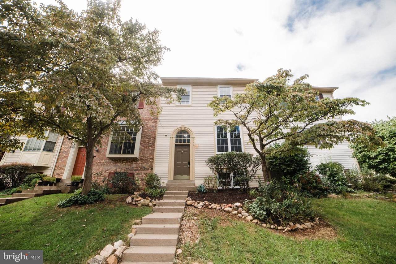 3352 Stone Heather Court - Photo 1