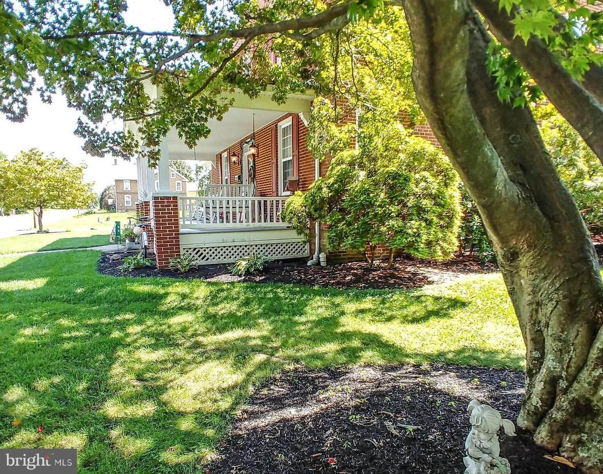 94 Main Street - Photo 1
