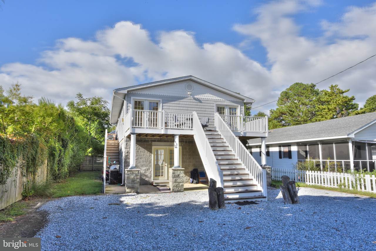 20920 South Avenue - Photo 1