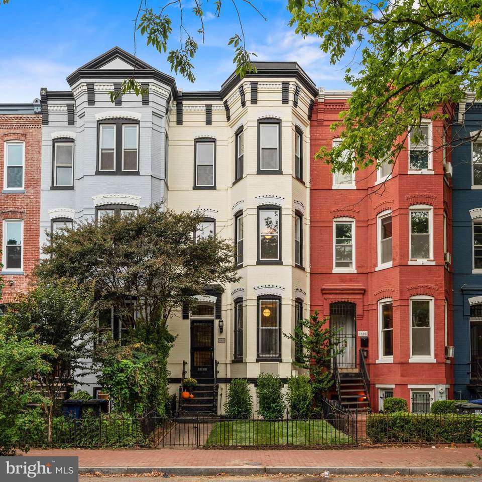 1606 13TH Street - Photo 1