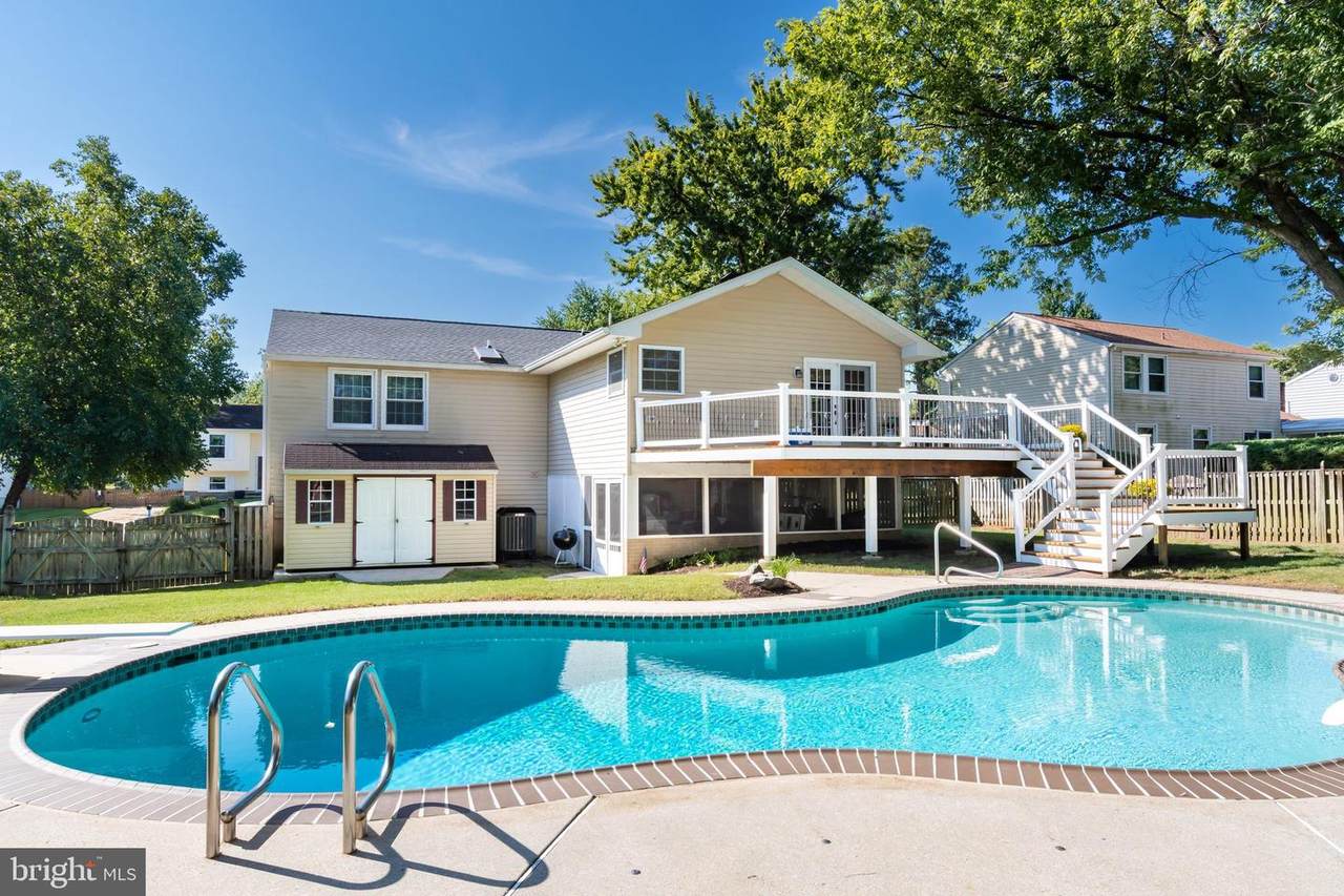 490 Eleanor Lane - Photo 1