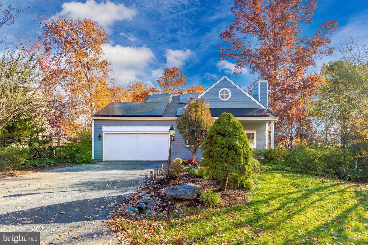 5733 Heatherwood Court - Photo 1