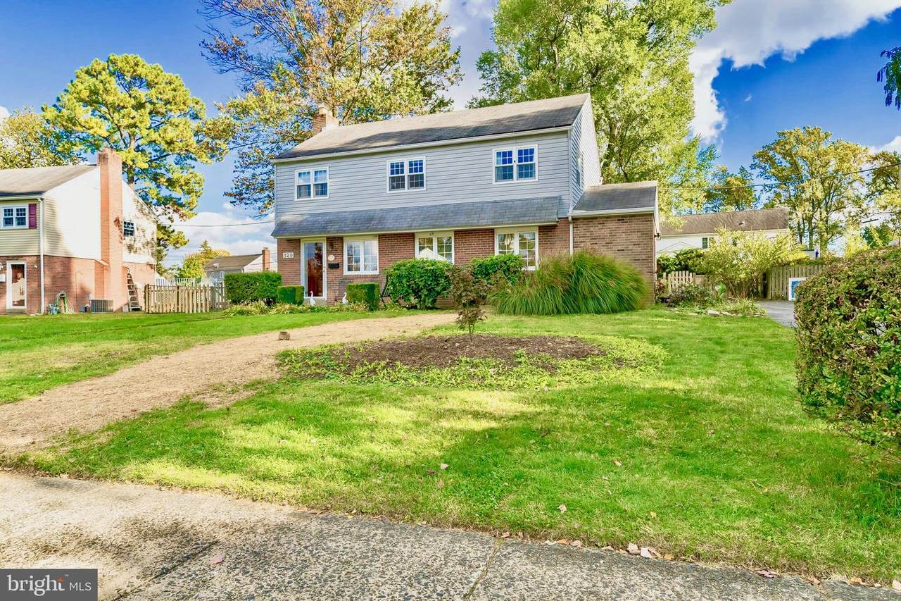 329 Ashwood Road - Photo 1