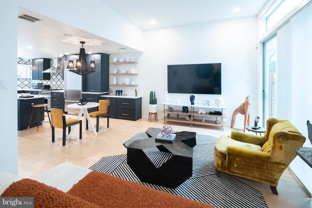 1115 3RD Street - Photo 1