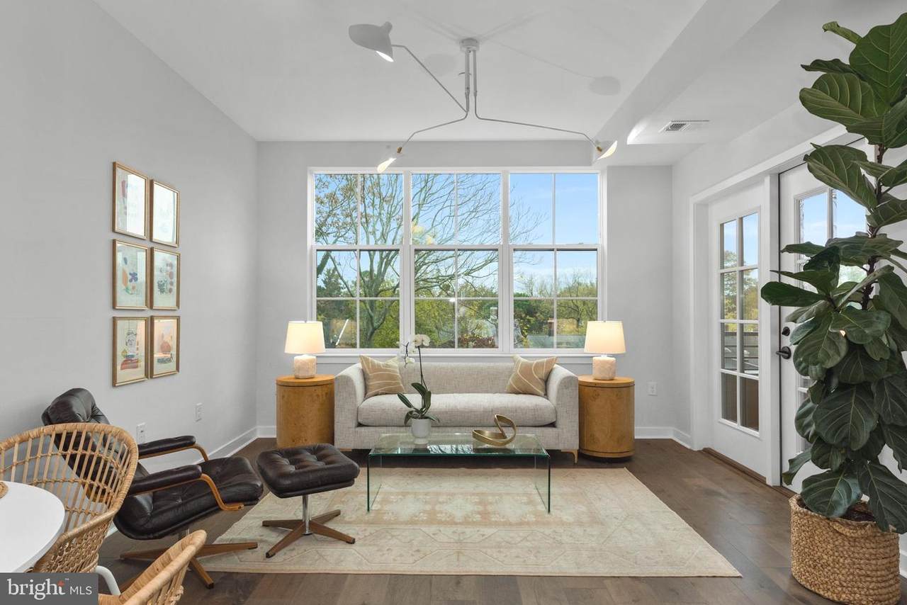 141 West Street - Photo 1