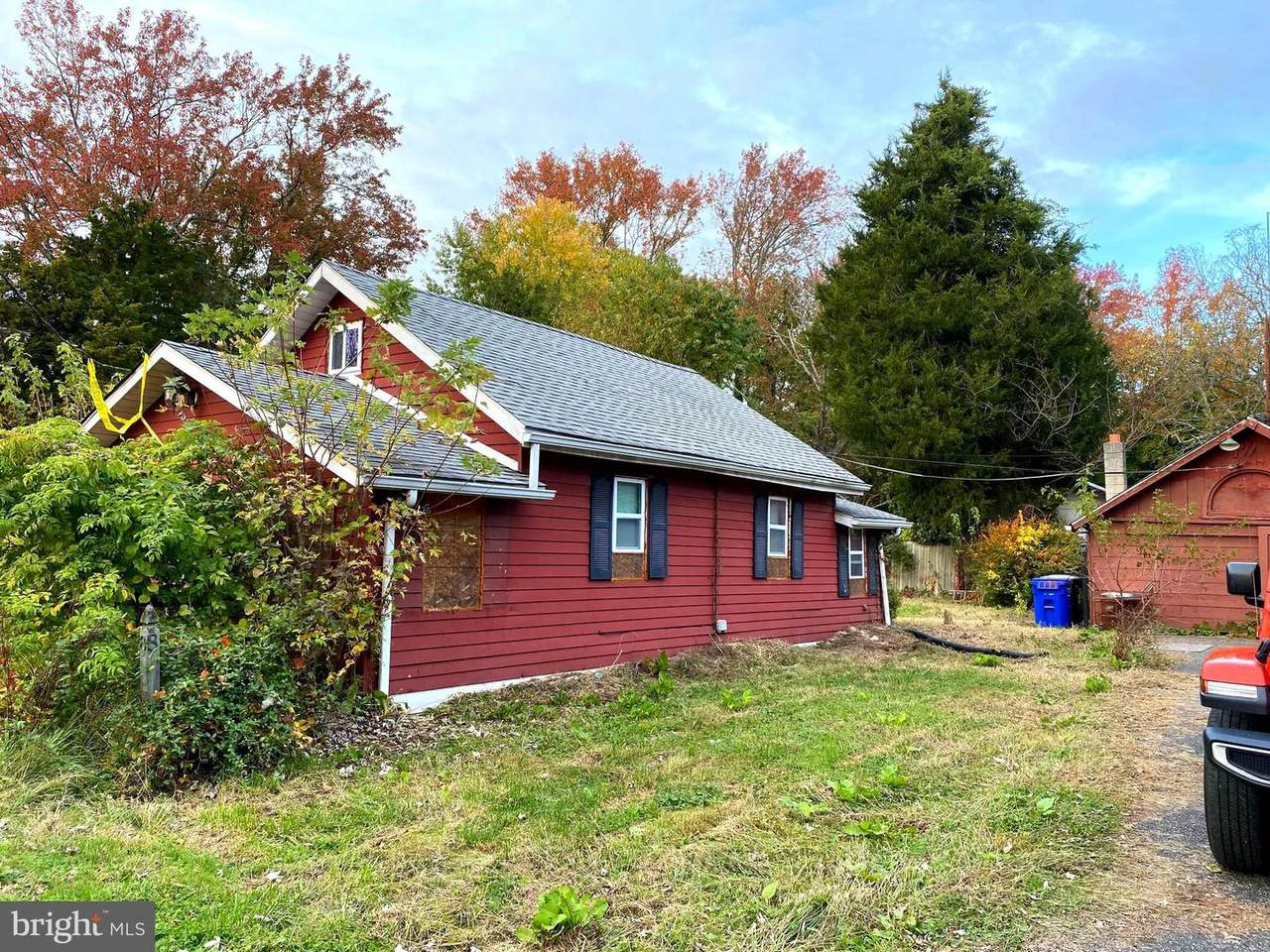 8 Nelson Avenue - Photo 1