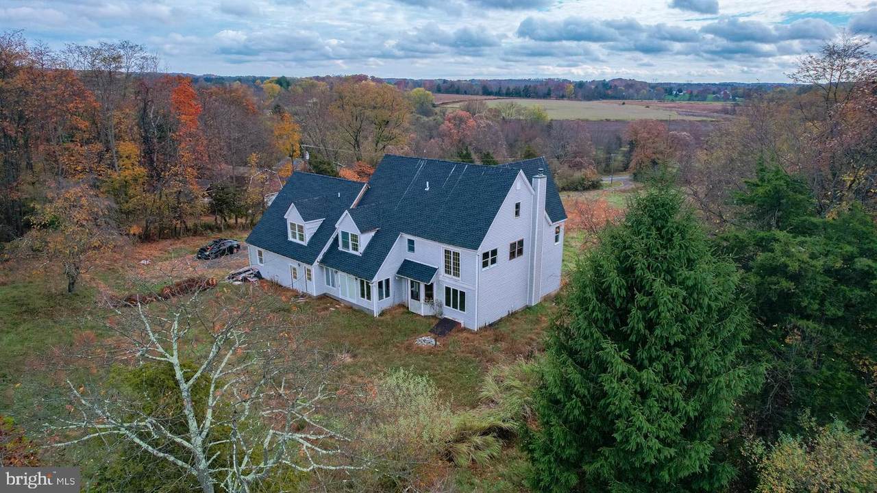 520 Woolf Road - Photo 1