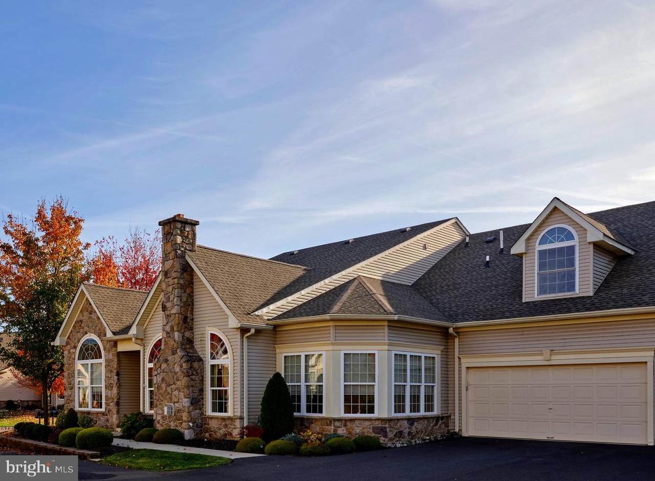 243 Shady Brook Drive - Photo 1