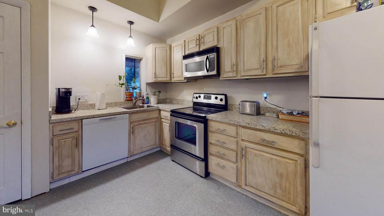 3908 Old Bayside Road - Photo 1